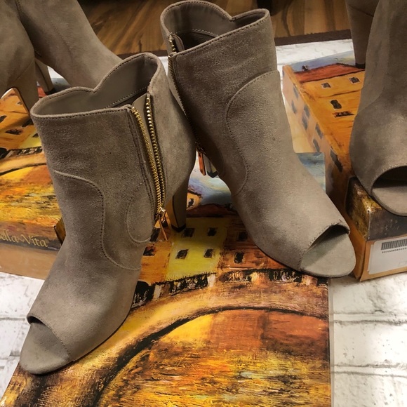 BELLA VITA Noah II Open Toe Bootie - Picture 10 of 16